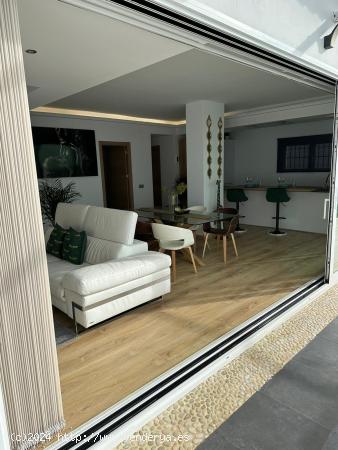 ÚNICO Y EXCLUSIVO CHALET EN MATALASCAÑAS!!!!! - HUELVA