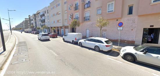 LOCAL EN VENTA - CADIZ