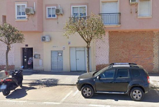 LOCAL EN VENTA - CADIZ