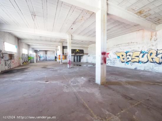 SE VENDE NAVE INDUSTRIAL EN TERRASSA, ZONA CAN PARELLADA - BARCELONA