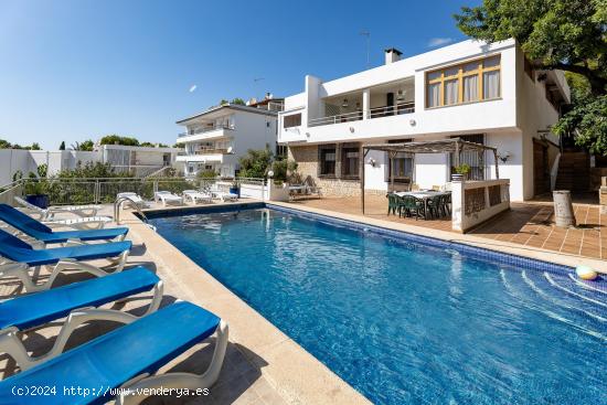 Chalet en Santa Ponsa con licencia vacacional - BALEARES