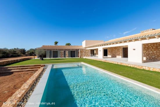 FINCA RÚSTICA DE ALTO STANDING Y NUEVA CONSTRUCCIÓN EN SA RAPITA - BALEARES