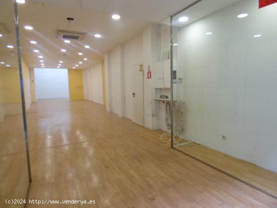 LOCAL COMERCIAL EN ALQUILER EN PLENO CENTRO DE MANRESA - BARCELONA