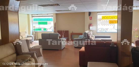 VENTA LOCAL COMERCIAL DE 592 M2. - SALAMANCA