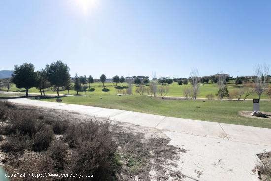 PARCELAS SANTA CLARA GOLF - OTURA-PARCELA 24 (AA-1) - GRANADA