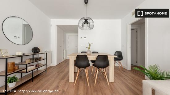 Apartamento de 2 dormitorios en alquiler en Madrid - MADRID