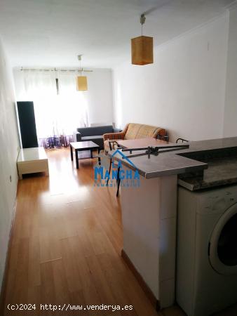 REF: C129 INMOBILIARIA LA MANCHA VENDE PISO EN ZONA HOSPITAL/CARRETAS - ALBACETE