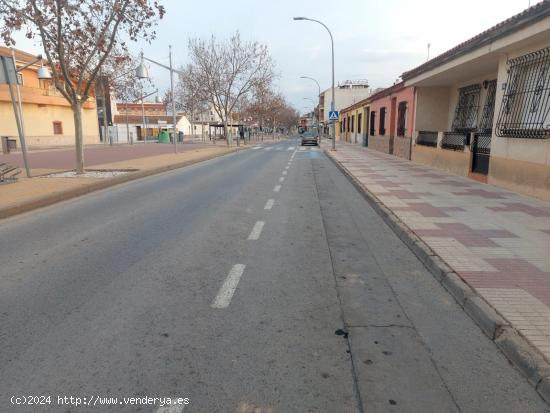 LOCAL EN ALQUIEN EN FUENTE ÁLAMO - MURCIA