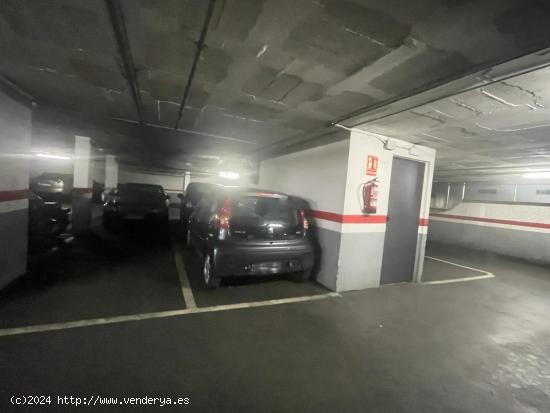  PARKING EN POMPEU FABRA - BARCELONA 