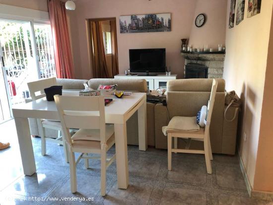 Venta El Albir chalet independiente 3 dormitorios parcela piscina garaje y trastero - ALICANTE