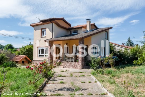  Casa en venta de 135 m² Avenida Las Eras (Palazuelo de Torío), 24890 Garrafe de Torío (León) 