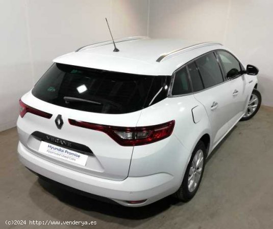 Renault Mégane Sport Tourer ( Mégane S.T. 1.3 TCe GPF Limited 103kW )  - Rivas Vaciamadrid