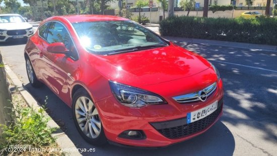 Opel Astra Sportive 2.0 CDTI 165CV 6V de 2013 con 155.000 Km por 9.500 EUR. en Madrid