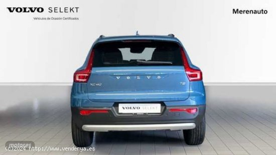 Volvo XC40 1.5 T2 CORE AUTO 129 5P de 2023 con 23.287 Km por 33.800 EUR. en A Coruna