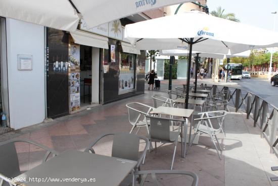 Se traspasa heladería-cafetería con terraza con clientela demostrable!!! - ALICANTE