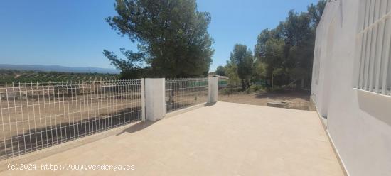 Chalet en venta Lliria - VALENCIA