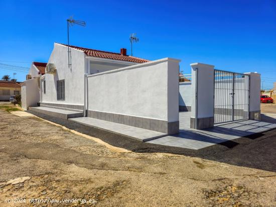 BUNGALOW REFORMADO A ESTRENAR - ALICANTE