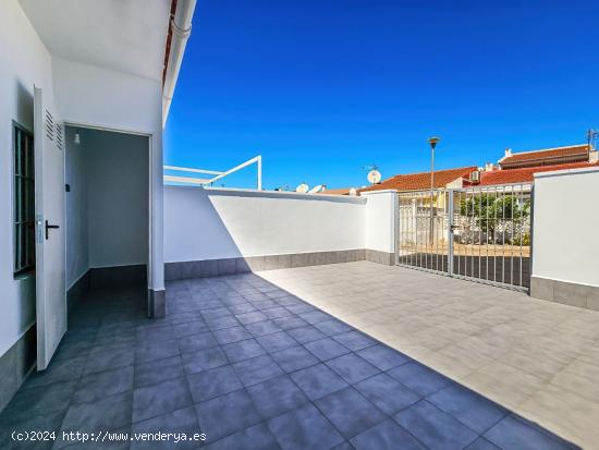 BUNGALOW REFORMADO A ESTRENAR - ALICANTE