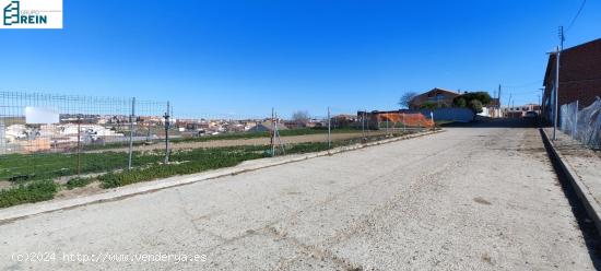 Parcela de 500m2 haciendo esquina con la calle horno y con buenas vistas del pueblo. - TOLEDO