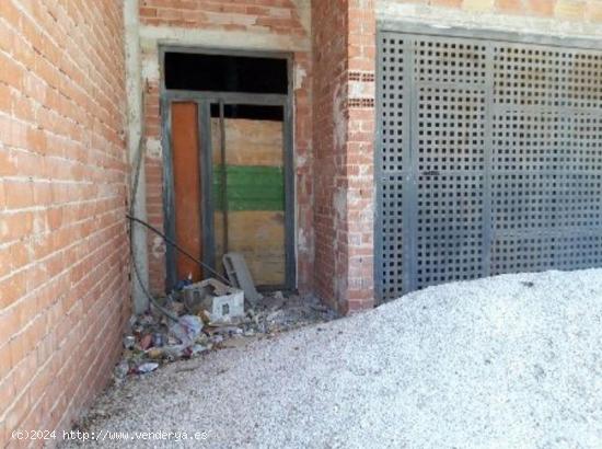 SE VENDE EDIFICIO EN CONSTRUCCION EN CAMPOS DEL RIO - MURCIA