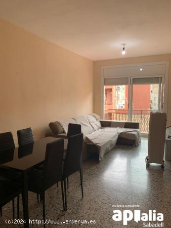  PISO DE 3 HABITACIONES EN LA CREU DE BARBERA EN SABADELL - BARCELONA 