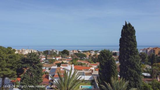 Fantástico Solar en pleno El Pinillo IDEAL INVERSOR - MALAGA