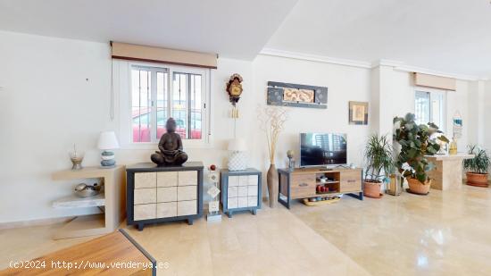 PRECIOSA CASA PARA ALQUILAR EN RIVIERA DEL SOL - MALAGA