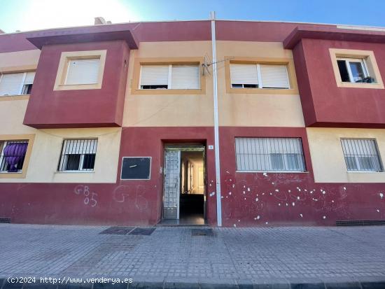 PLAZA DE GARAJE - ALMERIA