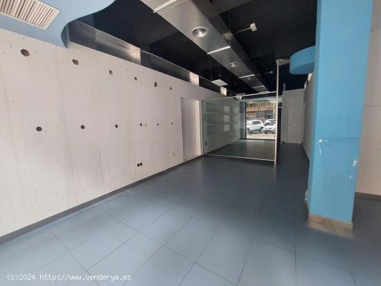 Se alquila excelente local comercial de 81 m² en Paseo Alfonso XIII - MURCIA