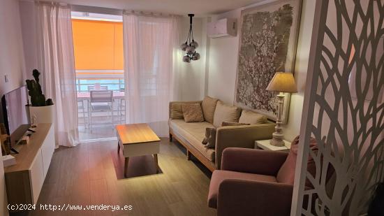 APARTAMENTO MODERNO EN ROTA EN PRIMERA LINEA DE PLAYA - CADIZ