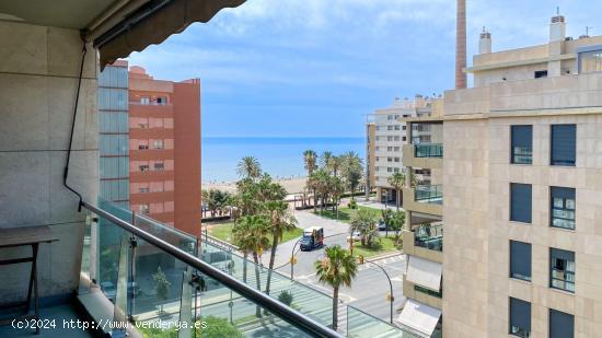  PISO DE 2 DORMITORIOS, 2 BAÑOS EN ALQUILER VACACIONAL. ZONA PACÍFICO-MÁLAGA - MALAGA 