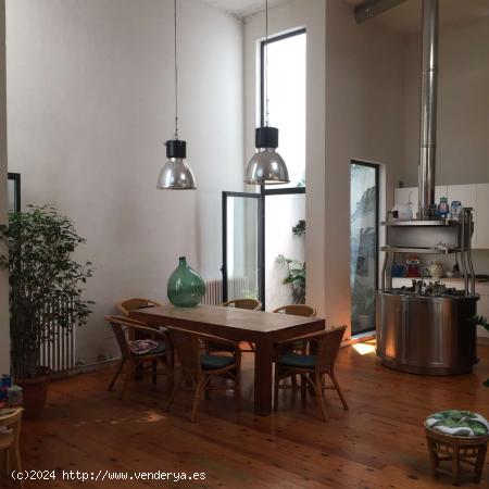  Apartamento entero de 2 dormitorios en Barcelona. - BARCELONA 