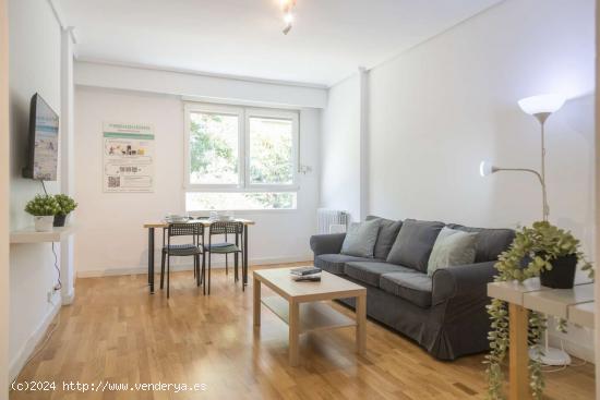  Apartamento de 3 habitaciones en alquiler en Madrid - MADRID 