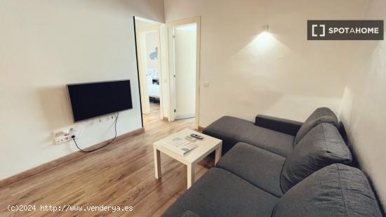 Apartamento entero de 2 dormitorios en Barcelona. - BARCELONA