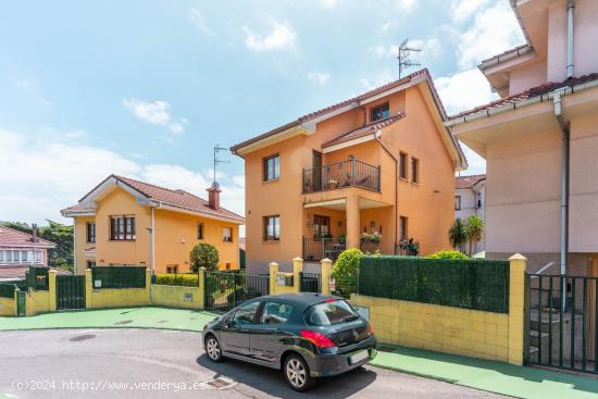 Chalet en Villalegre (Avilés) - ASTURIAS