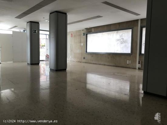 LOCAL COMERCIAL DIAFANO EN ROCAFORT. ALQUILER Y VENTA. - VALENCIA