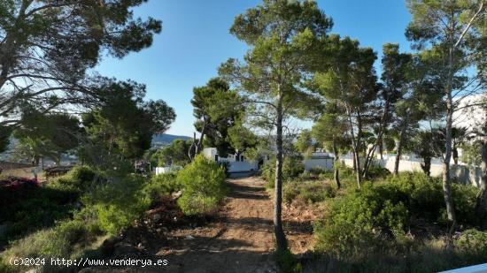  ¡Oportunidad Única! Parcela de 1082m² en Benimeit, Moraira con Proyecto y Licencia Concedida - AL 