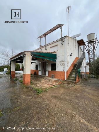  CORTIJO CON TERRENO EN QUINTANA DE LA SERENA - BADAJOZ 