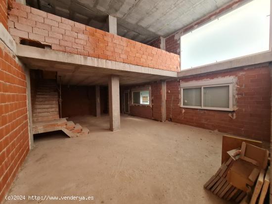 Local comercial en Oliva - VALENCIA