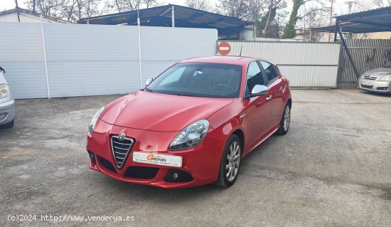  Alfa Romeo Giulietta 2.0 JTDM - Cornella de Terri 