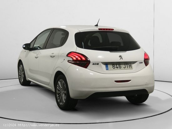 Peugeot 208 Style - Barcelona