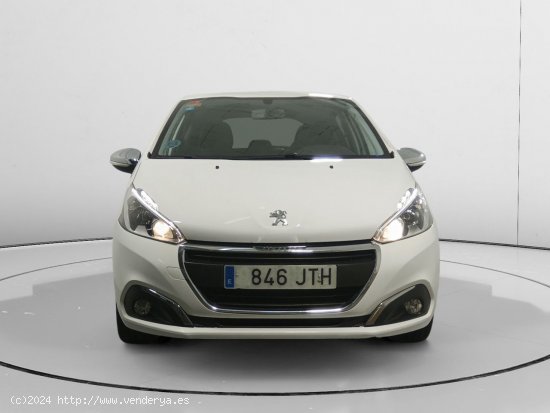 Peugeot 208 Style - Barcelona