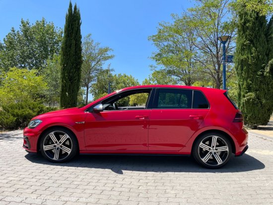 Volkswagen Golf R 4Motion DSG 2.0 TSI 300cv 7 vel. *IVA deducible* *Automático* *36.000 km* *2019* 