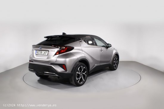 Toyota C-HR 2.0 VVT I-HYBRID ADVANCE AUTO 5P - 