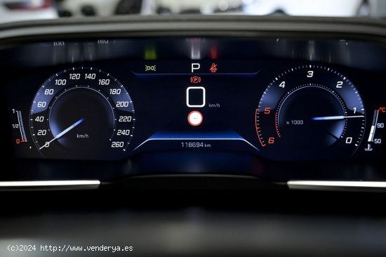 Peugeot 508    5P Active BlueHDi 130 SS EAT8 - 