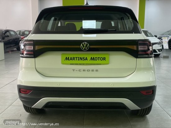 Volkswagen T-Cross Edition 1.0 TSI 70kW (95CV) de 2021 con 61.000 Km por 17.300 EUR. en Malaga