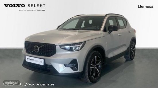 Volvo XC40 2.0 B3 PLUS DARK AUTO 163 5P de 2023 con 30.427 Km por 38.500 EUR. en Lleida