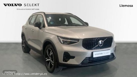 Volvo XC40 2.0 B3 PLUS DARK AUTO 163 5P de 2023 con 30.427 Km por 38.500 EUR. en Lleida