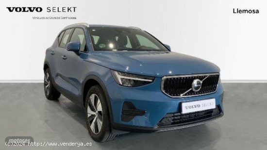 Volvo XC40 1.5 T2 CORE AUTO 129 5P de 2023 con 24.001 Km por 32.660 EUR. en Lleida