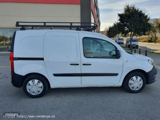 Mercedes Citan 108 CDI LARGO de 2017 con 135.000 Km por 8.999 EUR. en Girona